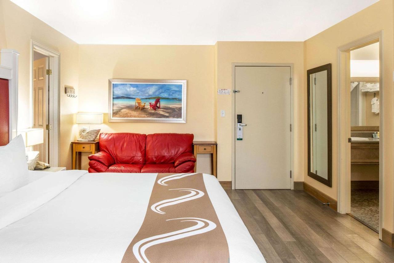 Quality Inn & Suites 콘웰 외부 사진